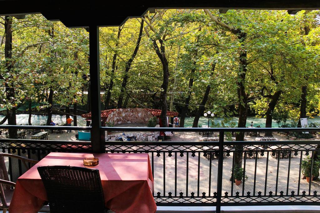 Acherontas Gliki Bagian luar foto