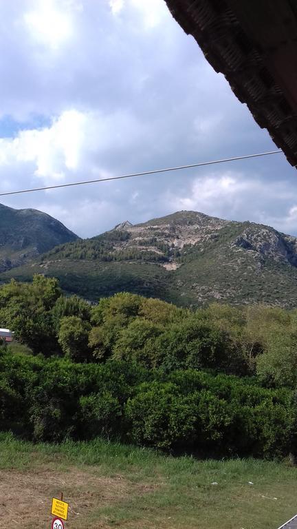 Acherontas Gliki Bagian luar foto